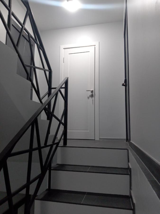 New Vip 3 * Lviv